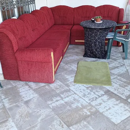 Vila Ajdo